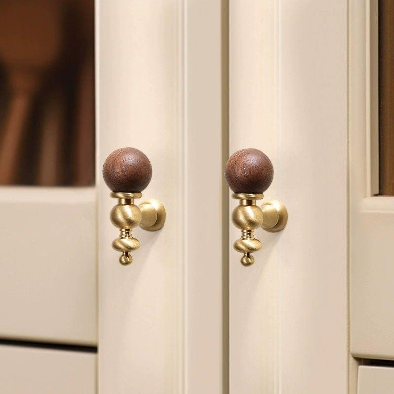 MANTARA W-0041 Modern Luxury Wardrobe Pull Knob Pack of 1 (Pre-Order Only)