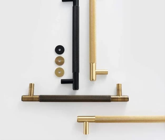 MANTARA B-0157 Modern Luxury Wardrobe Pull Handle Pack of 1 (Pre-Order Only)